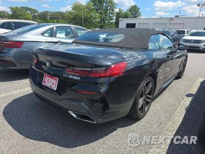 2025 BMW 8 Series Convertible 840i xDrive - zdjęcie 3 z 22 - miniatura