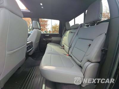 2020 Chevrolet Silverado 2500HD LTZ Crew Cab Medium Bed 1LZ - zdjęcie 13 z 21 - miniatura