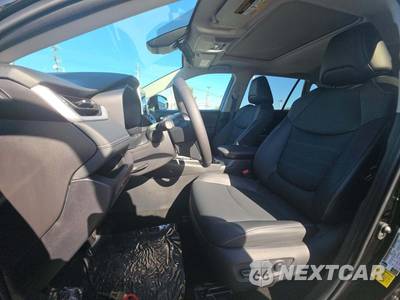 2025 Toyota RAV4 XLE Premium - zdjęcie 6 z 20 - miniatura