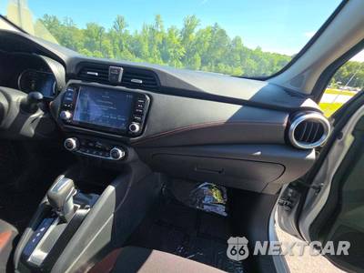 2025 Nissan Versa SR - zdjęcie 19 z 20 - miniatura