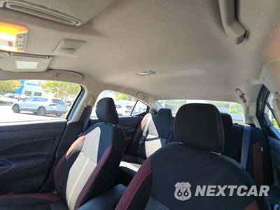 2025 Nissan Versa SR - zdjęcie 11 z 20 - miniatura