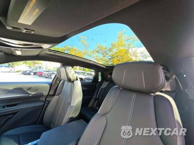 2024 Cadillac LYRIQ Tech 1SA - zdjęcie 11 z 21 - miniatura