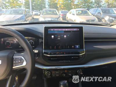 2022 Jeep Compass High Altitude - zdjęcie 10 z 21 - miniatura