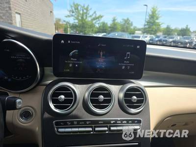 2021 Mercedes-Benz GLC 300 4MATIC - zdjęcie 10 z 23 - miniatura