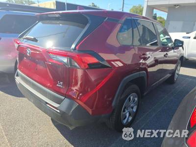2024 Toyota RAV4 LE - zdjęcie 3 z 22 - miniatura
