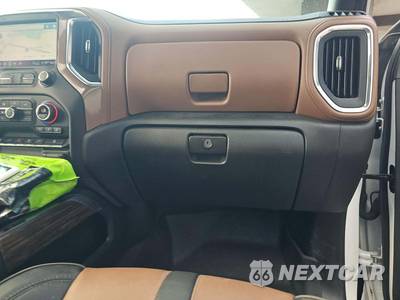 2022 Chevrolet Silverado 2500HD High Country Crew Cab Medium Bed 3LZ - zdjęcie 16 z 19 - miniatura