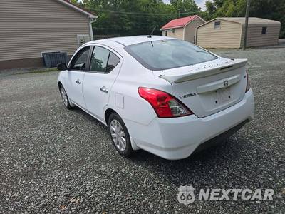 2017 Nissan Versa Sedan SV - zdjęcie 2 z 24 - miniatura