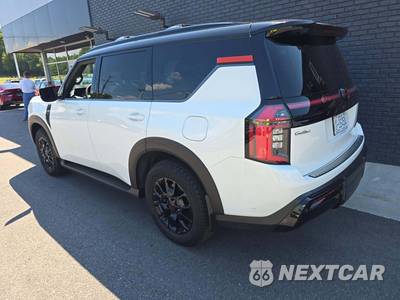 2025 Nissan Armada PRO-4X - zdjęcie 2 z 21 - miniatura