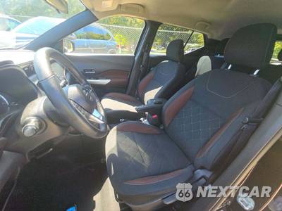 2020 Nissan Kicks SR - zdjęcie 6 z 21 - miniatura