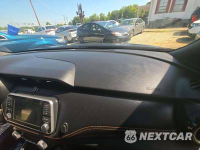 2020 Nissan Kicks SR - zdjęcie 19 z 21 - miniatura