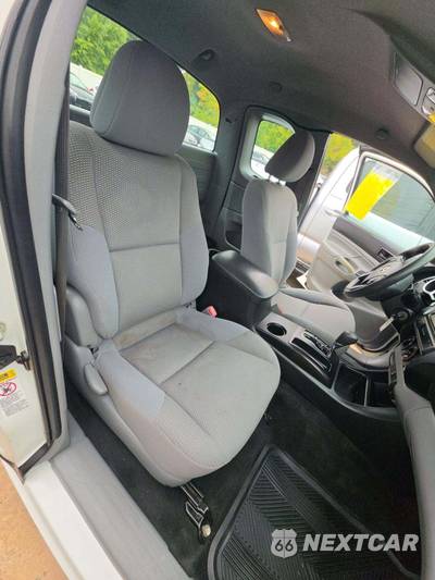 2015 Toyota Tacoma Extended Cab Medium Bed w/Rear Doors - zdjęcie 18 z 23 - miniatura