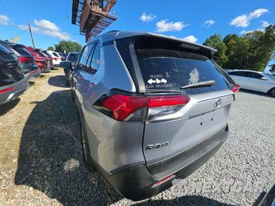 2019 Toyota RAV4 XLE - zdjęcie 2 z 23 - miniatura