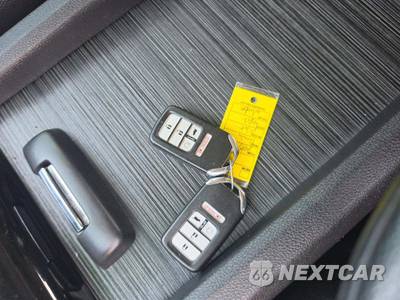 2019 Honda Pilot Touring 7-Passenger - zdjęcie 8 z 24 - miniatura