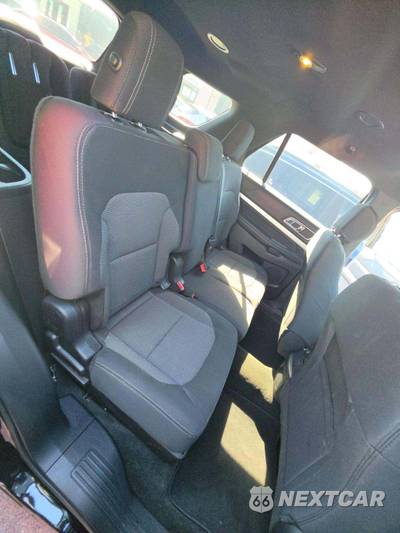 2017 Ford Explorer XLT - zdjęcie 17 z 24 - miniatura
