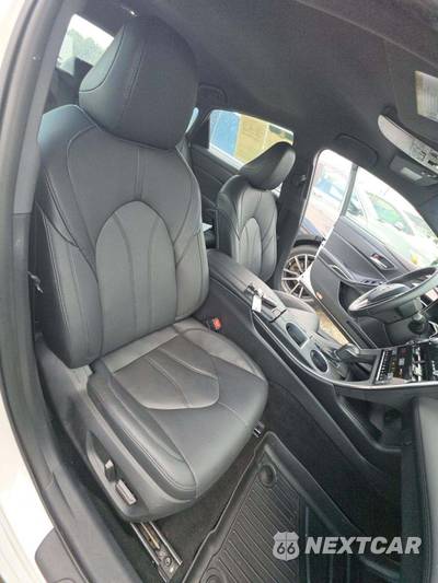 2022 Toyota Avalon XLE - zdjęcie 18 z 21 - miniatura