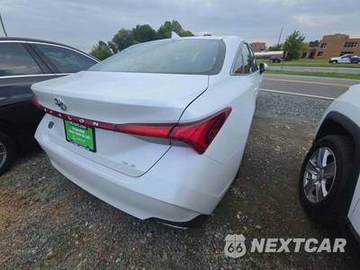 2022 Toyota Avalon XLE - zdjęcie 3 z 21 - miniatura