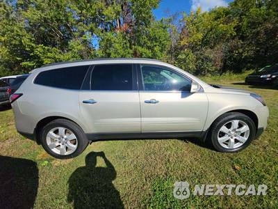 2016 Chevrolet Traverse LT 1LT - zdjęcie 4 z 27 - miniatura