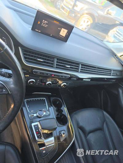 2018 Audi Q7 3.0T Premium Plus - zdjęcie 10 z 23 - miniatura