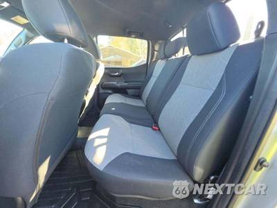 2022 Toyota Tacoma TRD Off-Road Crew Cab Medium Bed - zdjęcie 13 z 25 - miniatura