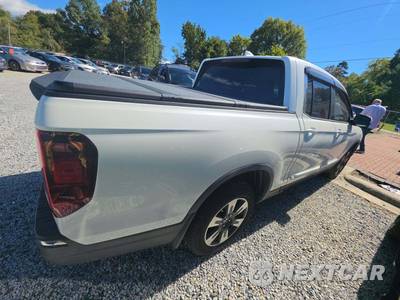 2017 Honda Ridgeline RTL-T Crew Cab Medium Bed - zdjęcie 4 z 21 - miniatura