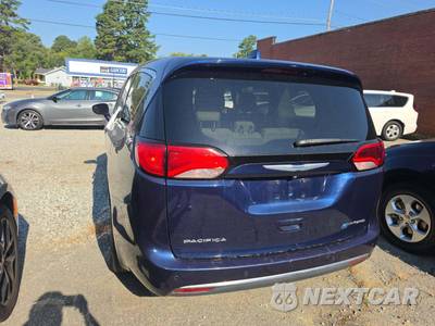 2018 Chrysler Pacifica Hybrid Touring Plus 121.6" WB - zdjęcie 2 z 25 - miniatura