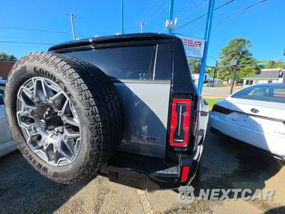 2024 GMC HUMMER EV SUV 3X - zdjęcie 3 z 22 - miniatura