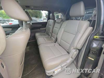 2016 Honda Odyssey EX-L 118.1" WB - zdjęcie 13 z 22 - miniatura