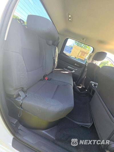 2022 Toyota Tundra SR5 Crew Cab Short Bed - zdjęcie 16 z 24 - miniatura