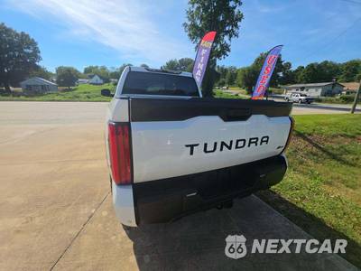 2022 Toyota Tundra SR5 Crew Cab Short Bed - zdjęcie 2 z 24 - miniatura