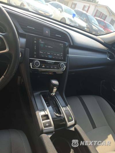 2017 Honda Civic Sedan EX - zdjęcie 10 z 20 - miniatura