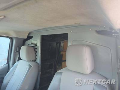 2014 Nissan NV2500 HD Cargo SV Standard Roof 146.1" WB - zdjęcie 11 z 24 - miniatura