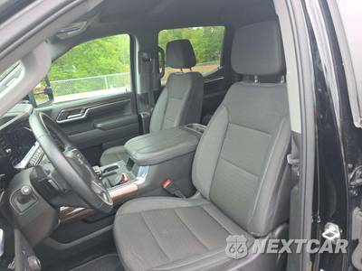 2024 Chevrolet Silverado 1500 RST Crew Cab Medium Bed 1SP - zdjęcie 6 z 21 - miniatura