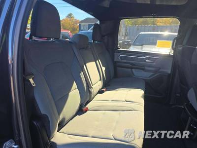 2021 Ram 1500 Big Horn Crew Cab Short Bed - zdjęcie 16 z 21 - miniatura