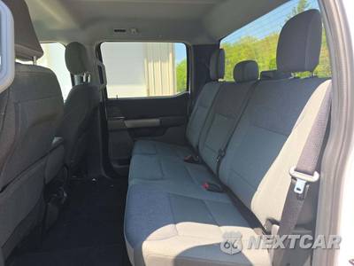 2025 Ford F-150 XLT Crew Cab Short Bed - zdjęcie 10 z 18 - miniatura