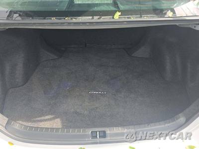 2014 Toyota Corolla LE - zdjęcie 14 z 22 - miniatura
