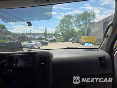 2017 Nissan NV3500 HD Cargo SL High Roof 146.1" WB - zdjęcie 17 z 22 - miniatura