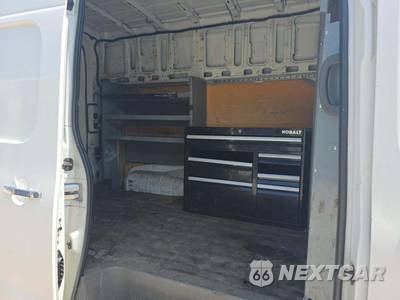 2017 Nissan NV3500 HD Cargo SL High Roof 146.1" WB - zdjęcie 12 z 22 - miniatura