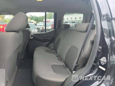 2012 Nissan Xterra X - zdjęcie 13 z 23 - miniatura