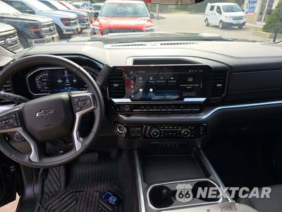 2026 Chevrolet Silverado 2500HD LTZ Crew Cab Medium Bed - zdjęcie 10 z 21 - miniatura