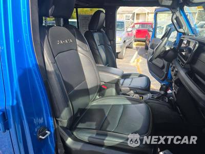 2024 Jeep Wrangler 4xe 4 Door Sahara - zdjęcie 18 z 23 - miniatura