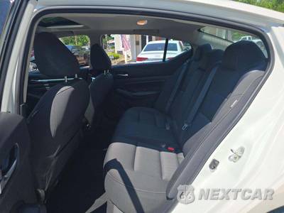 2019 Nissan Altima SV - zdjęcie 10 z 28 - miniatura