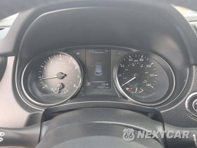 2017 Nissan Rogue Sport SV - zdjęcie 8 z 22 - miniatura