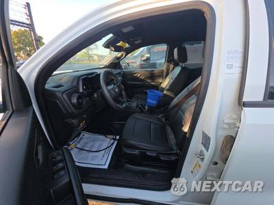 2023 Chevrolet Colorado WT Crew Cab Medium Bed 4WT - zdjęcie 6 z 21 - miniatura