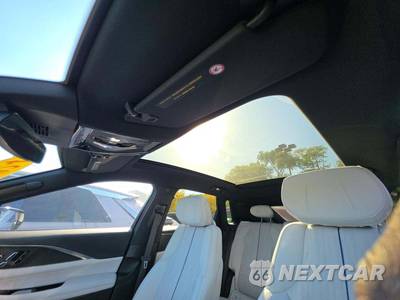 2024 Cadillac LYRIQ Luxury 1 w/1SC - zdjęcie 11 z 22 - miniatura