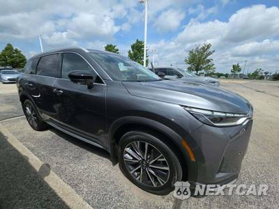 2026 INFINITI LUXE - zdjęcie 4 z 21 - miniatura