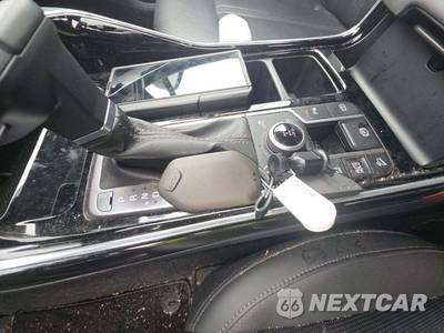 2025 Kia Sorento X-Line SX - zdjęcie 8 z 22 - miniatura