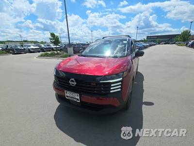 2025 Nissan Kicks SR - zdjęcie 1 z 17 - miniatura
