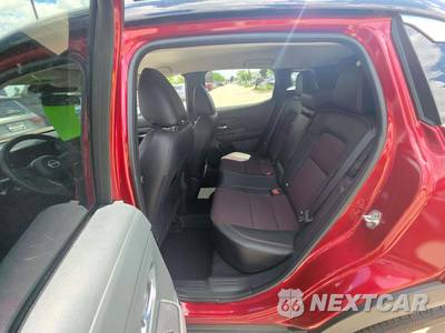 2025 Nissan Kicks SR - zdjęcie 10 z 17 - miniatura
