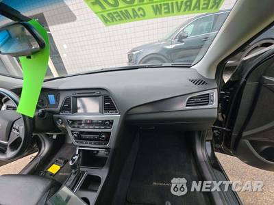2017 Hyundai Sonata Sport - zdjęcie 19 z 23 - miniatura