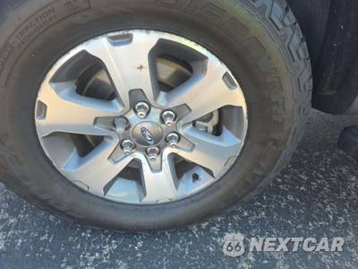 2014 Ford F-150 FX4 Extended Cab Medium Bed w/Rear Doors - zdjęcie 21 z 28 - miniatura